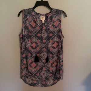 Sleeveless Blouse